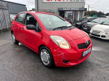 2006 Toyota Yaris - photo 2