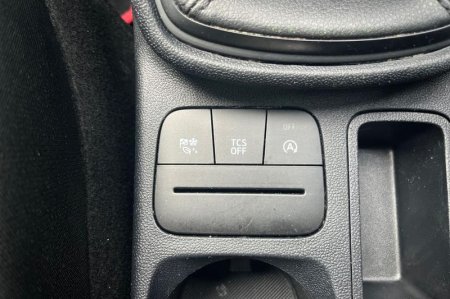2020 Ford Fiesta - photo 34