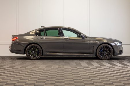 2020 BMW 7-Series - photo 6