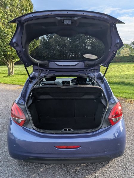 2016 Peugeot 208 - photo 7