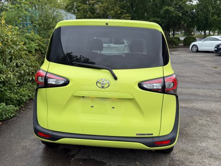 2019 Toyota Sienta - photo 4