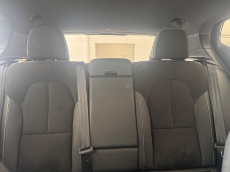 2023 Volvo XC40 - photo 9