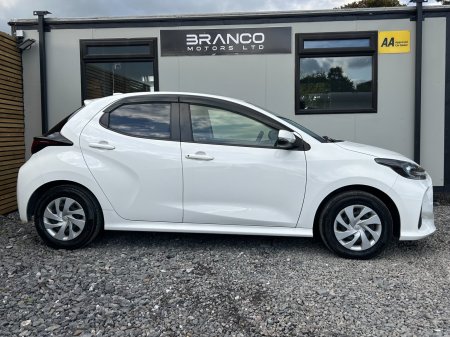2021 Toyota Yaris - photo 4