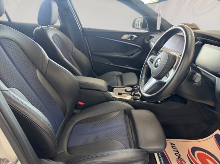 2021 BMW 1-Series - photo 11