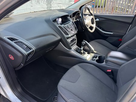 2012 Ford Focus - photo 18