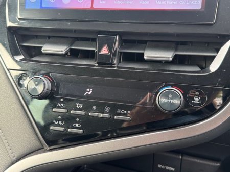 2021 Toyota Camry - photo 20