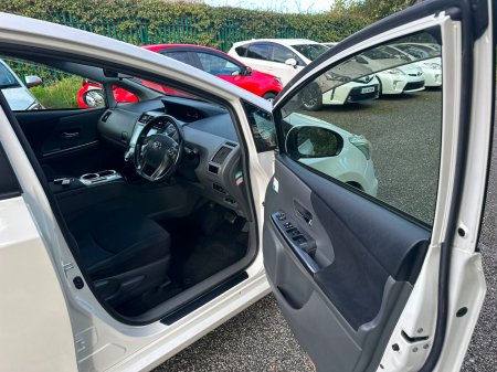 2015 Toyota Prius - photo 21