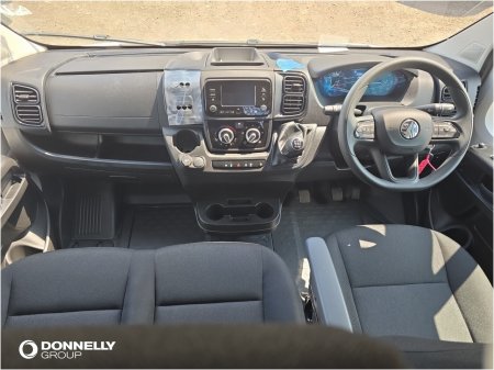 2026 Vauxhall Movano - photo 6
