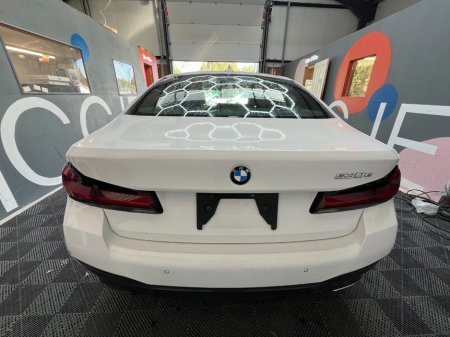 2021 BMW 5-Series - photo 4