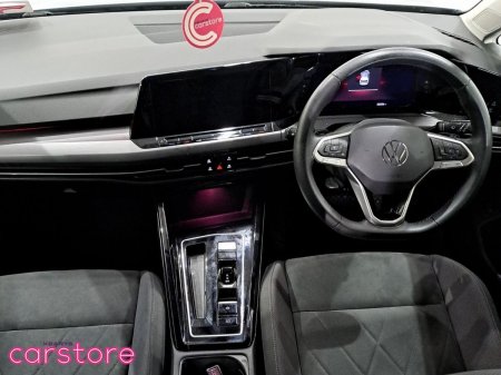 2023 Volkswagen Golf - photo 11