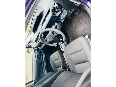 2019 Toyota Aqua - photo 18