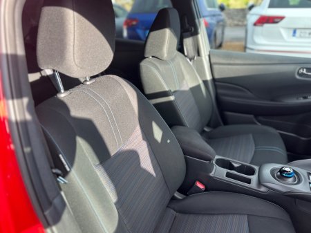 2021 Nissan Leaf - photo 10