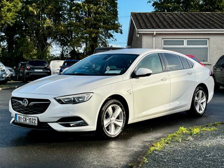 2018 Opel Insignia - photo 2