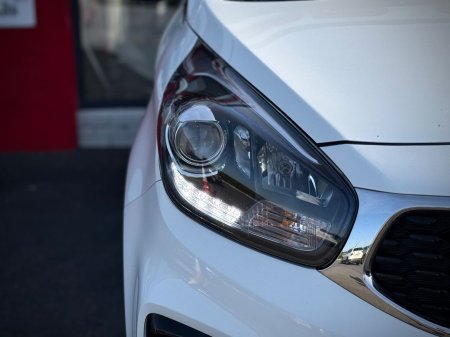 2017 Kia Carens - photo 19
