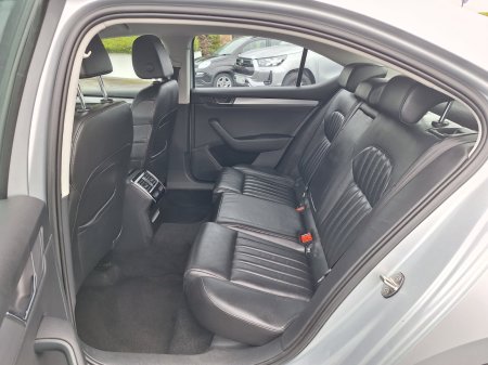 2017 Skoda Superb - photo 10