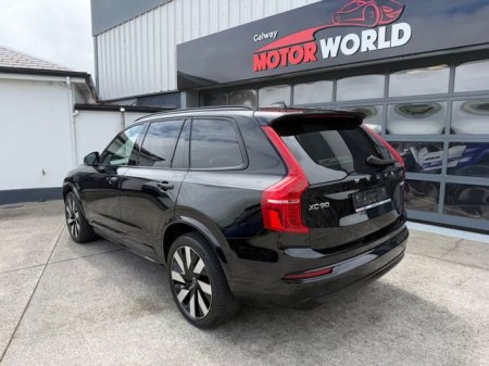 2024 Volvo XC90 - photo 2