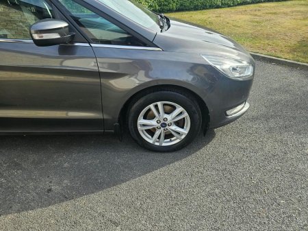 2019 Ford Galaxy - photo 11