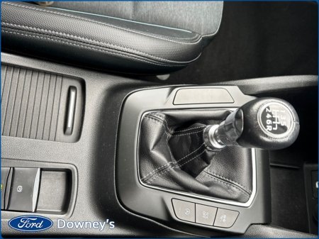 2020 Ford Focus - photo 14