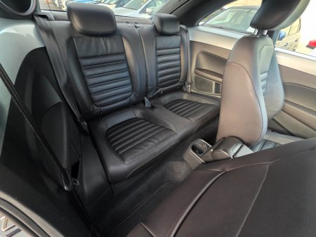 2012 Volkswagen Beetle - photo 12