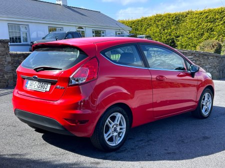 2014 Ford Fiesta - photo 26