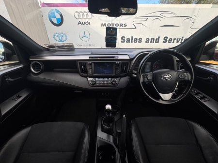 2016 Toyota RAV4 - photo 15