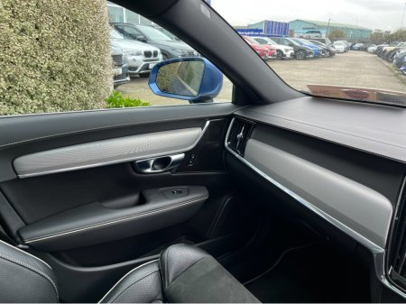 2019 Volvo V90 - photo 19
