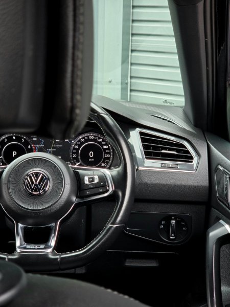 2018 Volkswagen Tiguan - photo 8