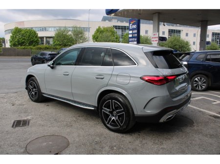 2025 Mercedes-Benz GLC - photo 8