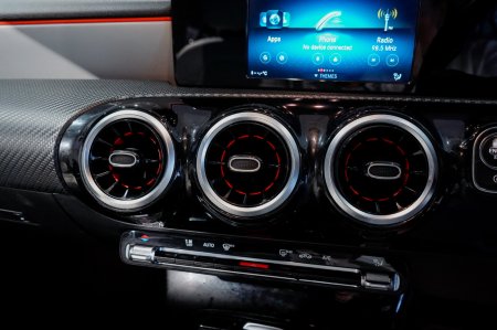 2019 Mercedes-Benz A-Class - photo 12