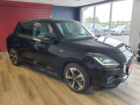 2024 Suzuki Swift - photo 2