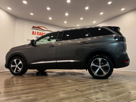 2021 Peugeot 5008 - photo 16