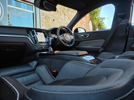 2022 Volvo V60 - photo 17