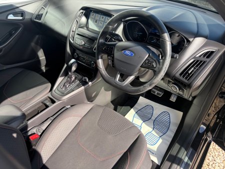 2016 Ford Focus - photo 5