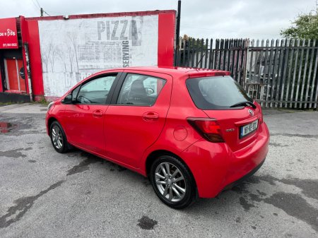 2016 Toyota Yaris - photo 5