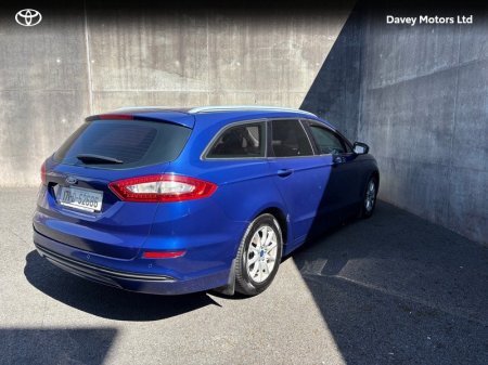 2017 Ford Mondeo - photo 2