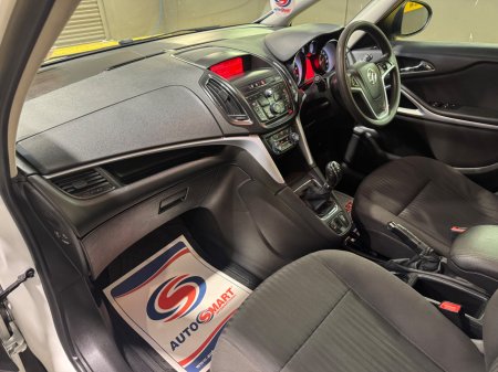 2015 Vauxhall Zafira - photo 15