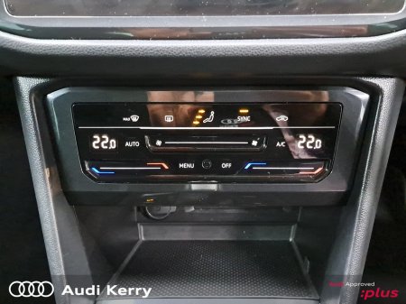 2022 Volkswagen Tiguan - photo 17