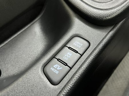 2021 Toyota Yaris - photo 19