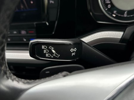 2019 Volkswagen Touareg - photo 26