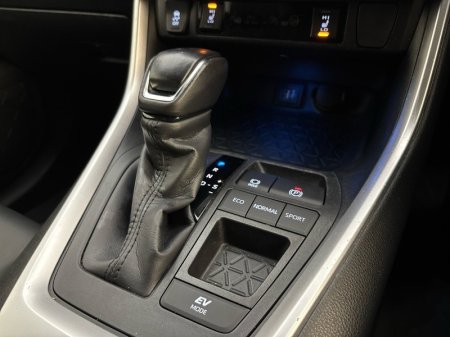 2023 Toyota RAV4 - photo 17