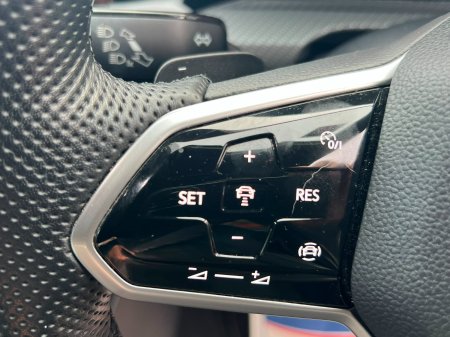 2022 Volkswagen Golf - photo 27