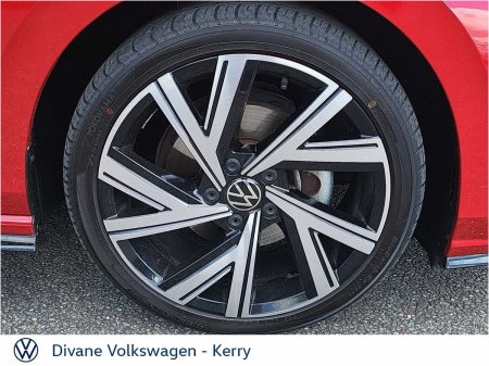 2023 Volkswagen Golf - photo 9