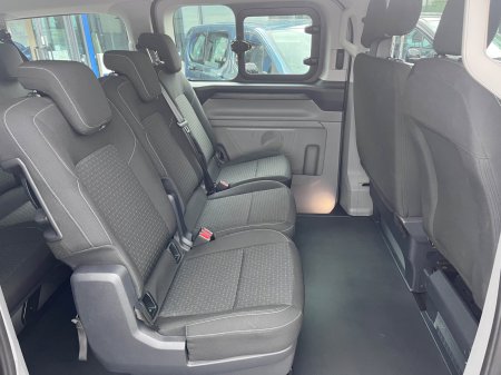 2026 Ford Tourneo Custom - photo 5