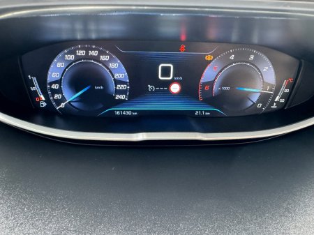 2018 Peugeot 5008 - photo 12