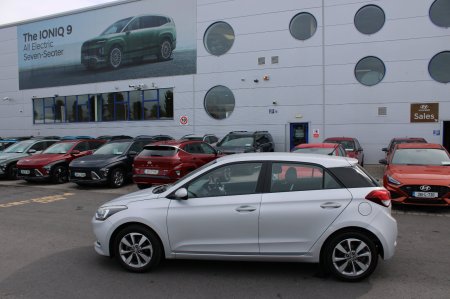 2016 Hyundai i20 - photo 2