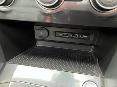 2020 Volkswagen Tiguan - photo 19