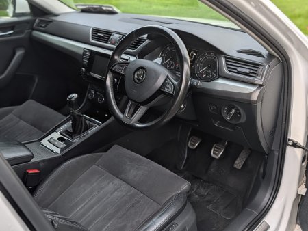 2016 Skoda Superb - photo 7