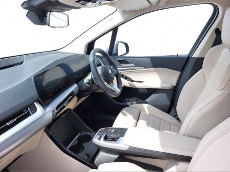 2023 BMW 2-Series - photo 7