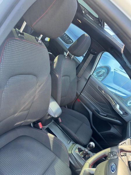 2023 Ford Focus - photo 5