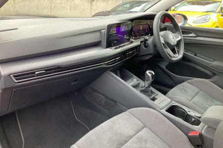 2021 Volkswagen Golf - photo 18